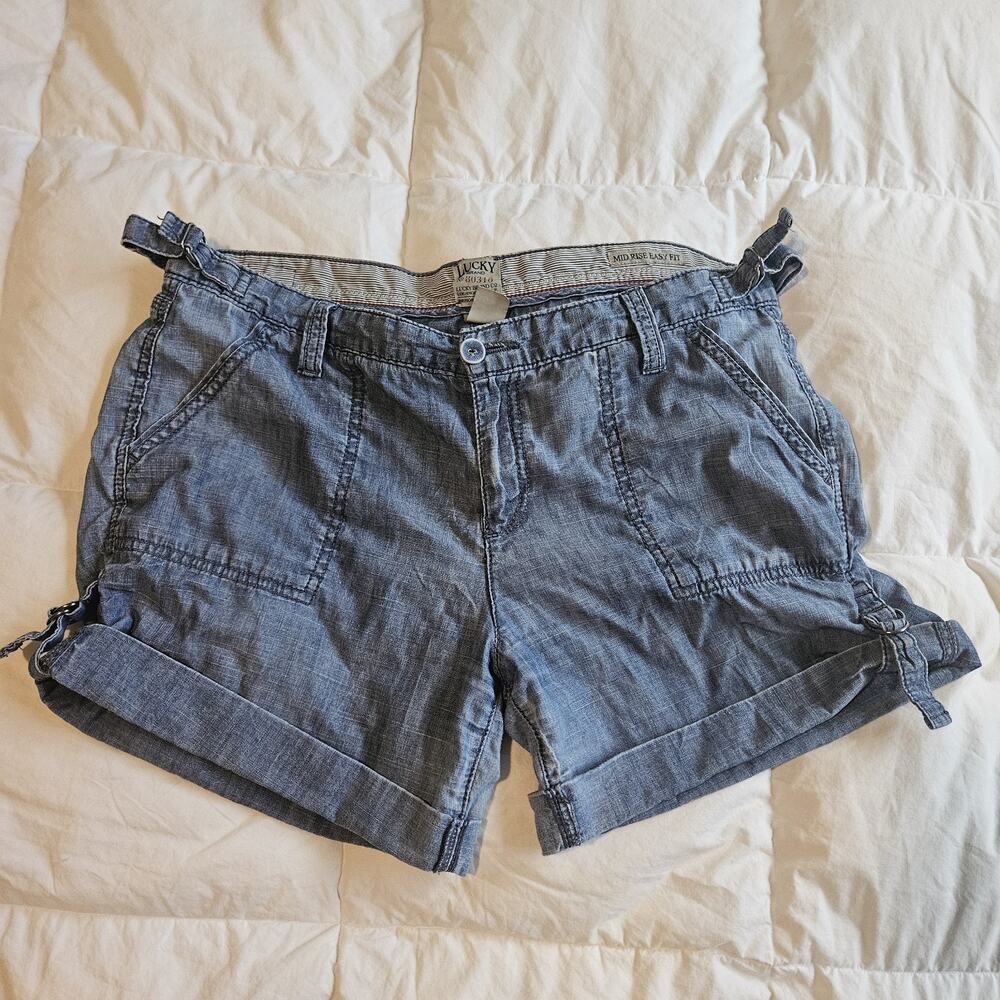‘Lucky Brand’ Shorts~Mid-Rise~Easy Fit~Women’s Size 15 32 Light Denim Cute Euc